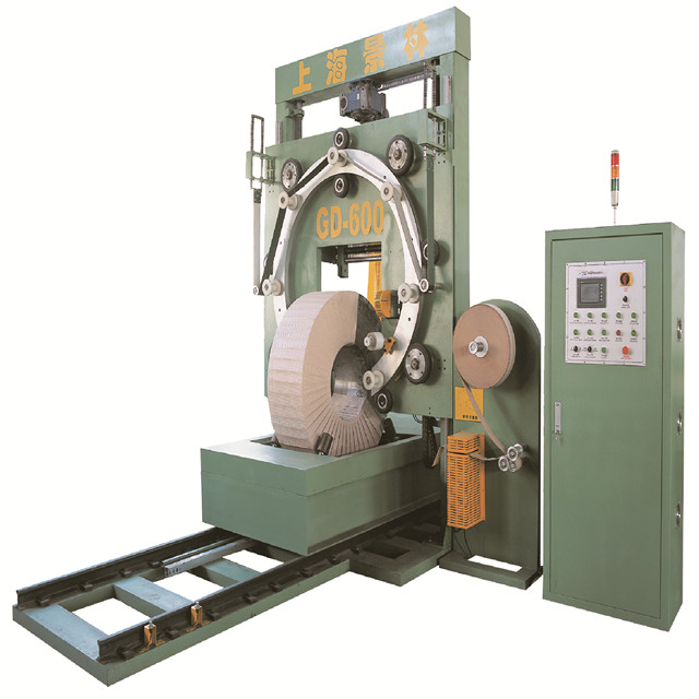 Máquina empacadora de bobinas de acero tipo carro GD600